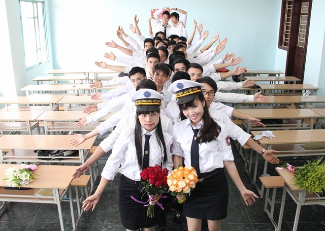 in ky yeu sinh vien hang hai