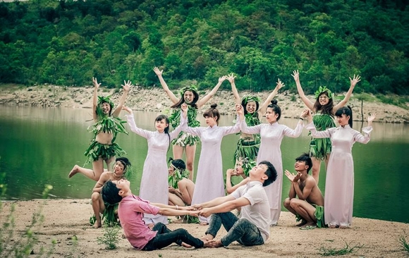 bo-anh-ky-yeu-doc-dao-08