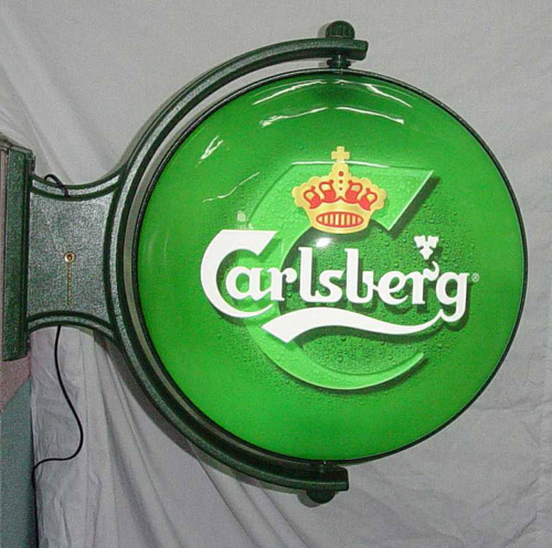 biển hút nổi carlsberg