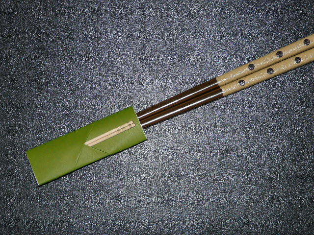 in bao đũa khách sạn